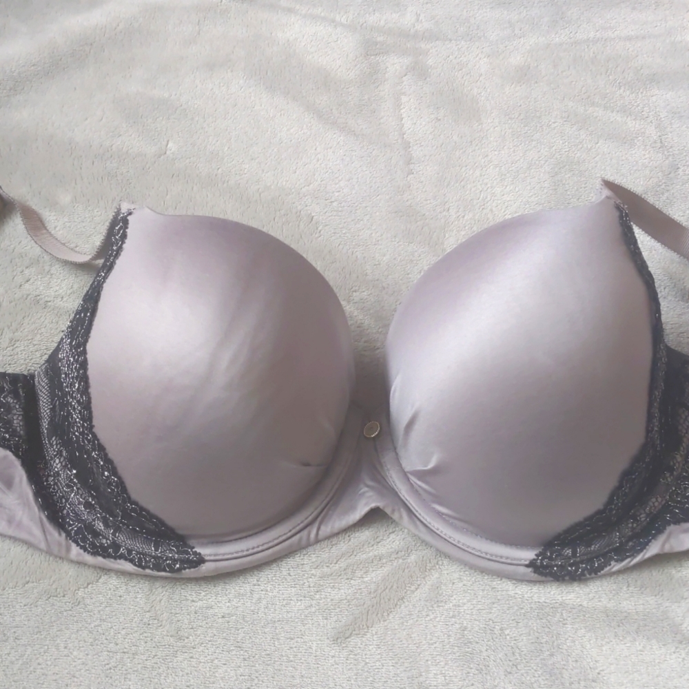Fabulous by Victoria Secrets Bra